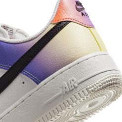 Sneakers WMNS Nike Air Force 1 Lo ‘07 (Summit White/Black) - 5W 15 Sneakers WMNS Nike Air Force 1 Lo ‘07 (Summit White/Black) - 5W -shooos shop WMNSNikeAirForce1Lo 07 SummitWhite Black FD0801 1008 800x