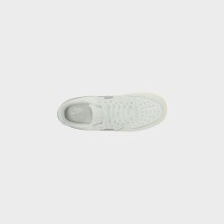 Sneakers WMNS Nike Air Force 1 ‘07 ESS TRND (Summit White/Metallic Silver) - 5W 16 Sneakers WMNS Nike Air Force 1 ‘07 ESS TRND (Summit White/Metallic Silver) - 5W -shooos shop WMNSNikeAirForce1 07ESSTRND SummitWhite MetallicSilver DQ7569 1007 800x