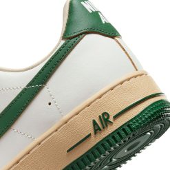 Sneakers WMNS Nike Air Force 1 ‘07 LV8 (Sail/Gorge Green-Sesame) - 5W -shooos shop WMNSNikeAirForce1 07LV8 Sail GorgeGreen Sesame DZ4764 13310 800x