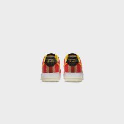 Sneakers WMNS Nike Air Force 1 ‘07 PRM (Habanero Red/Light Curry) - WMNS 5 -shooos shop WMNSNikeAirForce1 07PRM HabaneroRed LightCurry DV4462 6006 800x