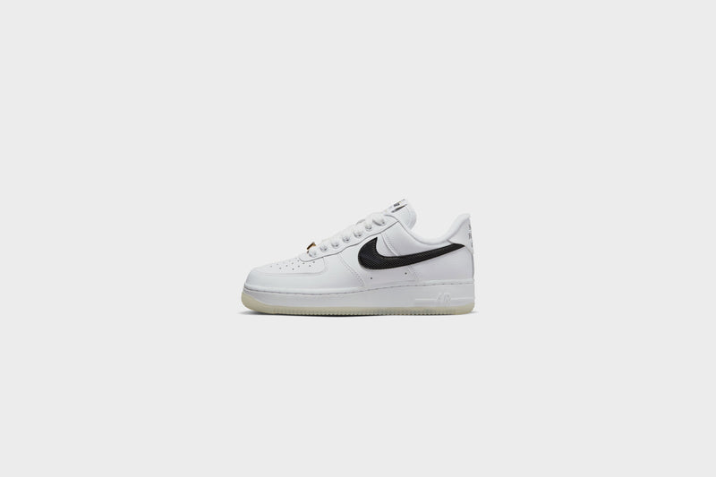 Sneakers WMNS Nike Air Force 1 ‘07 PRM (White/Black-Metallic Gold) - 5W 1 Sneakers WMNS Nike Air Force 1 ‘07 PRM (White/Black-Metallic Gold) - 5W