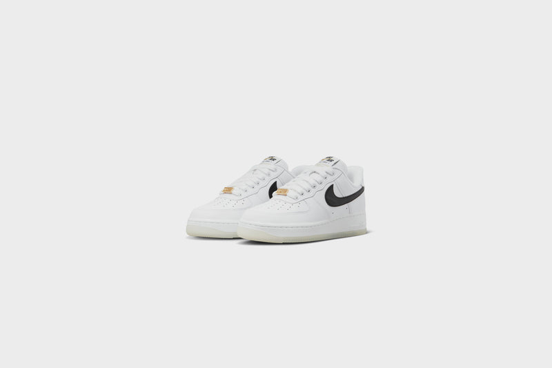 Sneakers WMNS Nike Air Force 1 ‘07 PRM (White/Black-Metallic Gold) - 5W 2 Sneakers WMNS Nike Air Force 1 ‘07 PRM (White/Black-Metallic Gold) - 5W - Image 2