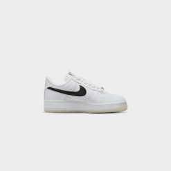 Sneakers WMNS Nike Air Force 1 ‘07 PRM (White/Black-Metallic Gold) - 5W 14 Sneakers WMNS Nike Air Force 1 ‘07 PRM (White/Black-Metallic Gold) - 5W -shooos shop WMNSNikeAirForce1 07PRM White Black MetallicGold DX2307 1003 800x