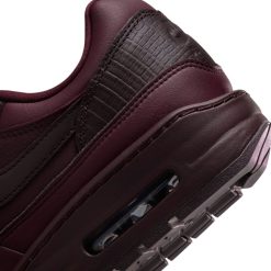Sneakers WMNS Nike Air Max 1 ‘87 NBHD (Burgundy Crush/Burgundy Crush) - WMNS 5 -shooos shop WMNSNikeAirMax1 87NBHD BurgundyCrush BurgundyCrush DV3888 60010 800x
