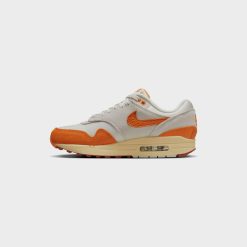 Sneakers WMNS Nike Air Max 1 (Light Bone/Magma Orange) - 5w -shooos shop WMNSNikeAirMax1 LightBone MagmaOrange DZ4709 0015 800x