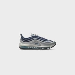Sneakers WMNS Nike Air Max 97 OG (Metallic Silver/Chlorine Blue) - 5W 3 Sneakers WMNS Nike Air Max 97 OG (Metallic Silver/Chlorine Blue) - 5W -shooos shop WMNSNikeAirMax97OG MetallicSilver ChlorineBlue DQ9131 0013 800x
