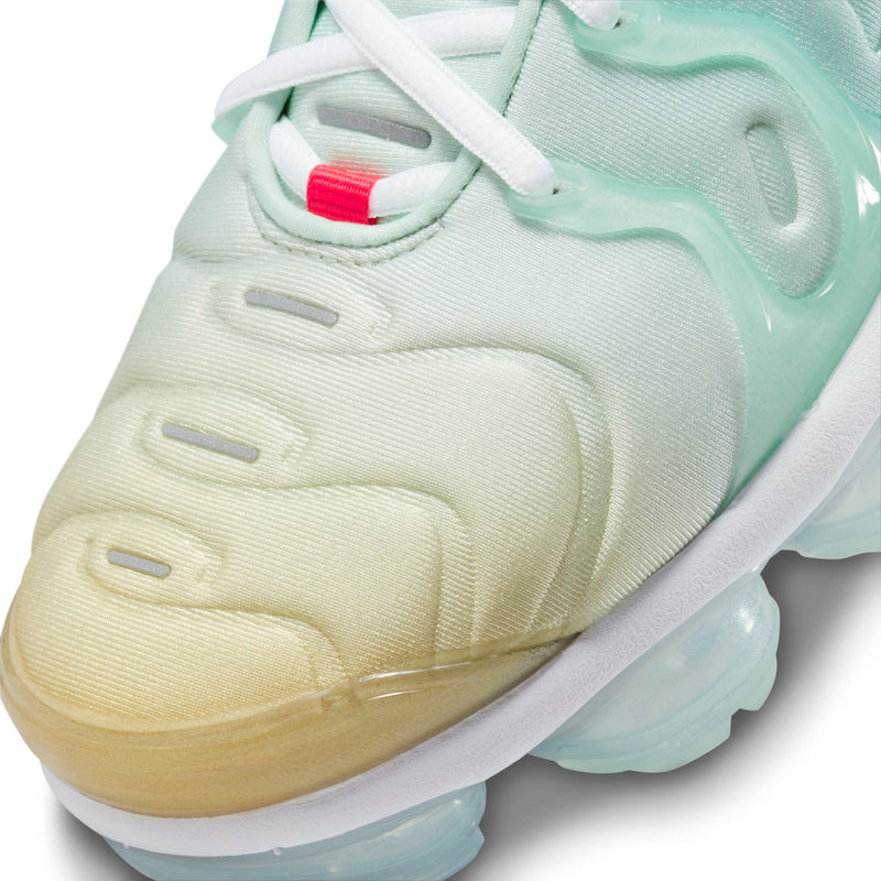 WMNS Nike Air VaporMax Plus (Mint Foam/Metallic Silver) - 5W Sneakers WMNS Nike Air VaporMax Plus (Mint Foam/Metallic Silver) - 5W -shooos shop WMNSNikeAirVaporMaxPlus MintFoam MetallicSilver DQ7651