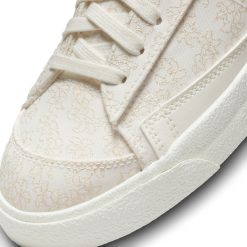 Sneakers WMNS Nike Blazer Low '77 SE (Sail/Multi-Color-Sesame) - 5.5 W 18 Sneakers WMNS Nike Blazer Low '77 SE (Sail/Multi-Color-Sesame) - 5.5 W -shooos shop WMNSNikeBlazerLow 77SE Sail Multi Color Sesame DR9955 1009 800x