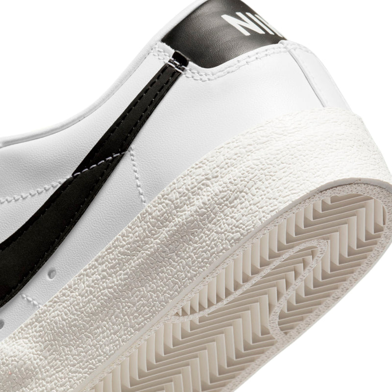 Sneakers WMNS Nike Blazer Low ‘77 (White/Black-Sail-White) - 5W 10 Sneakers WMNS Nike Blazer Low ‘77 (White/Black-Sail-White) - 5W - Image 10