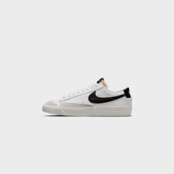 Sneakers WMNS Nike Blazer Low ‘77 (White/Black-Sail-White) - 5W