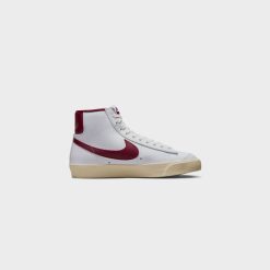 Sneakers WMNS Nike Blazer Mid ‘77 SE (White/Team Red-Muslin) - 5W 2 Sneakers WMNS Nike Blazer Mid ‘77 SE (White/Team Red-Muslin) - 5W -shooos shop WMNSNikeBlazerMid 77SE White TeamRed Muslin DV7003 1003 800x