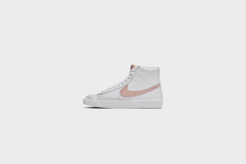 WMNS Nike Blazer Mid ‘77 (White/Pink Oxford-Black) - 5W Sneakers WMNS Nike Blazer Mid ‘77 (White/Pink Oxford-Black) - 5W -shooos shop WMNSNikeBlazerMid 77 White PinkOxford Black CZ1055