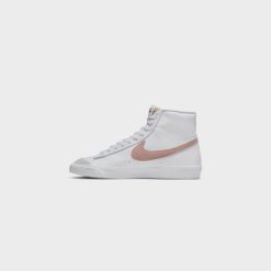 Sneakers WMNS Nike Blazer Mid ‘77 (White/Pink Oxford-Black) - 5W 4 Sneakers WMNS Nike Blazer Mid ‘77 (White/Pink Oxford-Black) - 5W -shooos shop WMNSNikeBlazerMid 77 White PinkOxford Black CZ1055 1185 800x