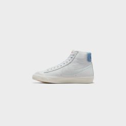 Sneakers WMNS Nike Blazer Mid ‘77 (White/Safety Orange-Lilac) - 5W 4 Sneakers WMNS Nike Blazer Mid ‘77 (White/Safety Orange-Lilac) - 5W -shooos shop WMNSNikeBlazerMid 77 White SafetyOrange Lilac DX2350 1005 800x