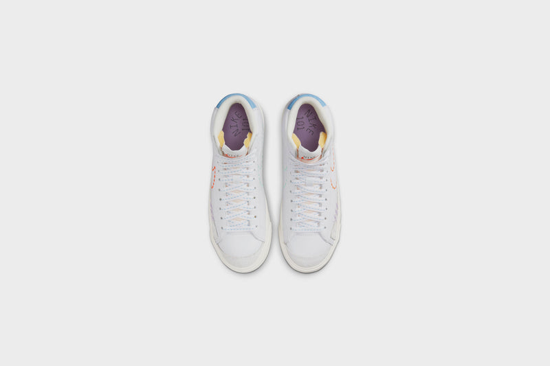 WMNS Nike Blazer Mid ‘77 (White/Safety Orange-Lilac) - 5W Sneakers WMNS Nike Blazer Mid ‘77 (White/Safety Orange-Lilac) - 5W -shooos shop WMNSNikeBlazerMid 77 White SafetyOrange Lilac DX2350