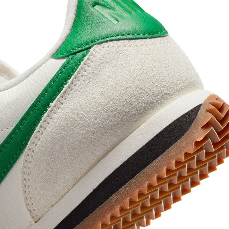 WMNS Nike Cortez (Sail/Aloe Verde-Black) - 5W Sneakers WMNS Nike Cortez (Sail/Aloe Verde-Black) - 5W -shooos shop WMNSNikeCortez Sail AloeVerde Black FD2334