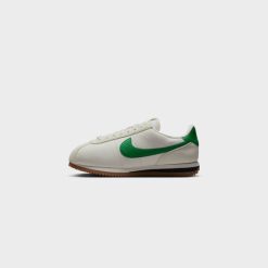 Sneakers WMNS Nike Cortez (Sail/Aloe Verde-Black) - 5W