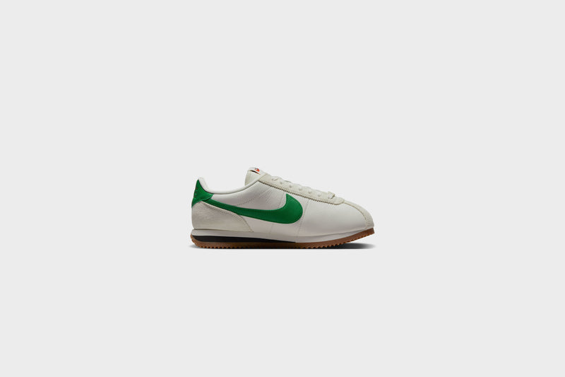 WMNS Nike Cortez (Sail/Aloe Verde-Black) - 5W Sneakers WMNS Nike Cortez (Sail/Aloe Verde-Black) - 5W -shooos shop WMNSNikeCortez Sail AloeVerde Black FD2334