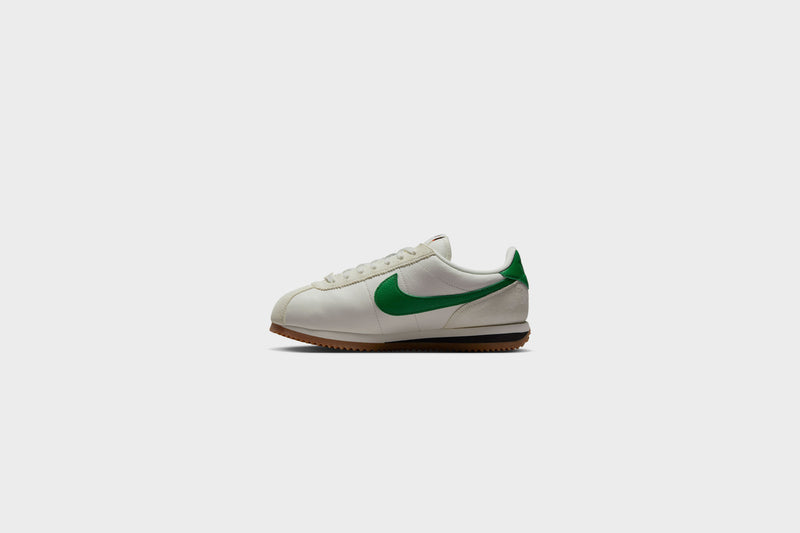 WMNS Nike Cortez (Sail/Aloe Verde-Black) - 5W Sneakers WMNS Nike Cortez (Sail/Aloe Verde-Black) - 5W -shooos shop WMNSNikeCortez Sail AloeVerde Black FD2334