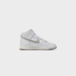 Sneakers WMNS Nike Dunk High (White/Grey Fog-Sail) - WMNS 5.5 2 Sneakers WMNS Nike Dunk High (White/Grey Fog-Sail) - WMNS 5.5 -shooos shop WMNSNikeDunkHigh White GreyFog Sail DD1869 1113 800x