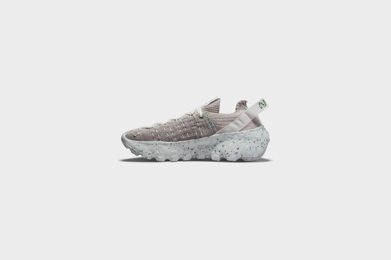 WMNS Nike Space Hippie 04 (Summit White/Mean Green) - 5.5 Sneakers WMNS Nike Space Hippie 04 (Summit White/Mean Green) - 5.5 -shooos shop WMNSNikeSpaceHippie04 SummitWhite MeanGreen CD3476