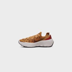 Sneakers WMNS Nike Space Hippie 04 (Wheat/Black-Dark Beetroot) - 5W