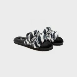 Sneakers WMNS Puma Fluff Wild (Puma Black-Puma White) - 5 WMNS