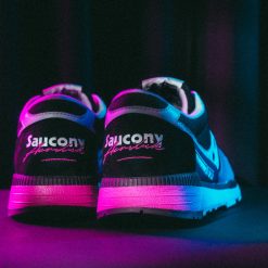 Sneakers Saucony Azura Acribik Tech Noir (Black/Pink) - 7 4 Sneakers Saucony Azura Acribik Tech Noir (Black/Pink) - 7 -shooos shop acribik saucony azura tech noir by sixnine lores 10 800x